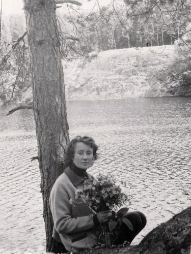 Эмма в турпоездке в Ленинград, июль 1964 года